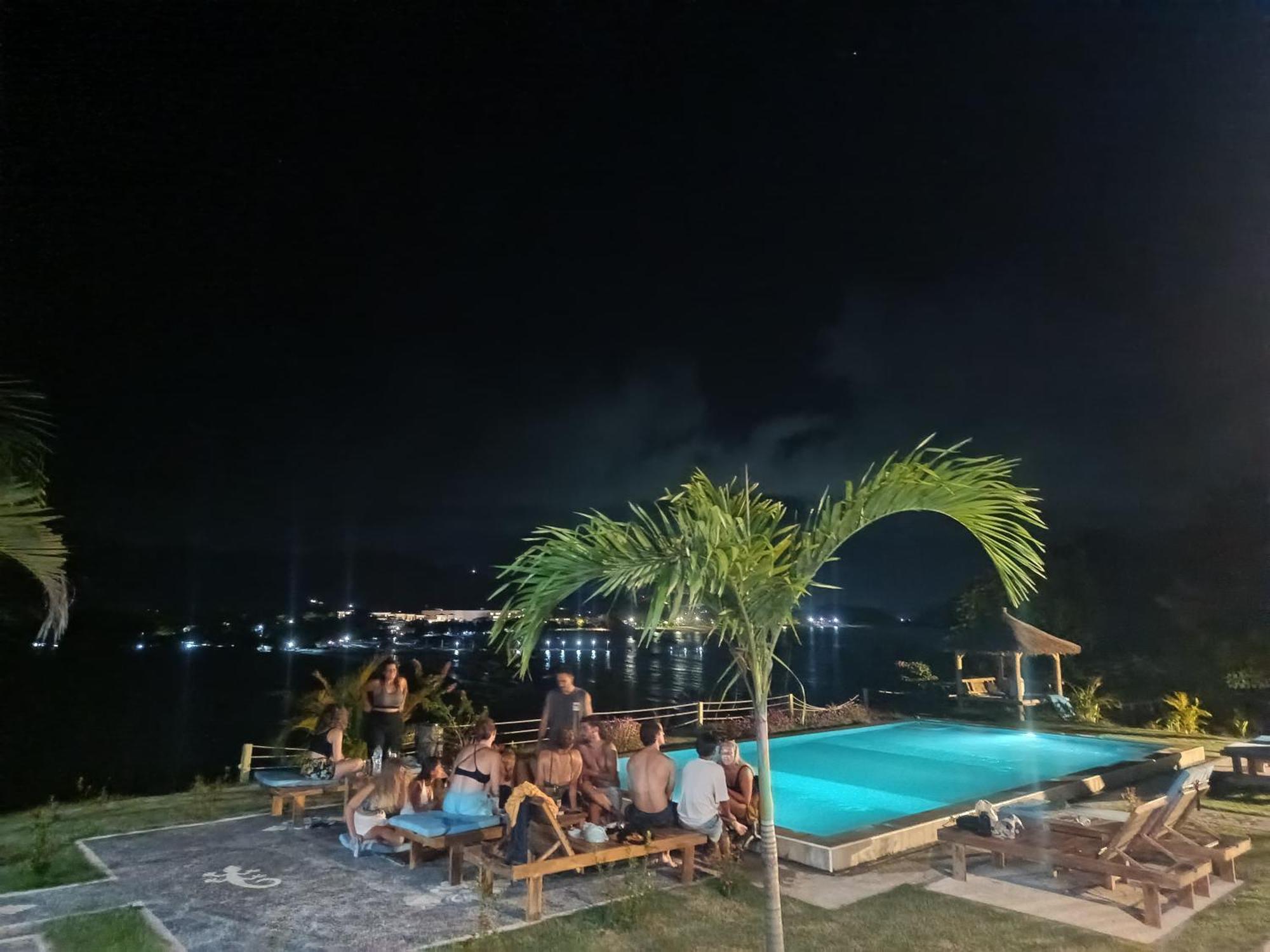 Bed On The Beach Kuta  Exterior photo
